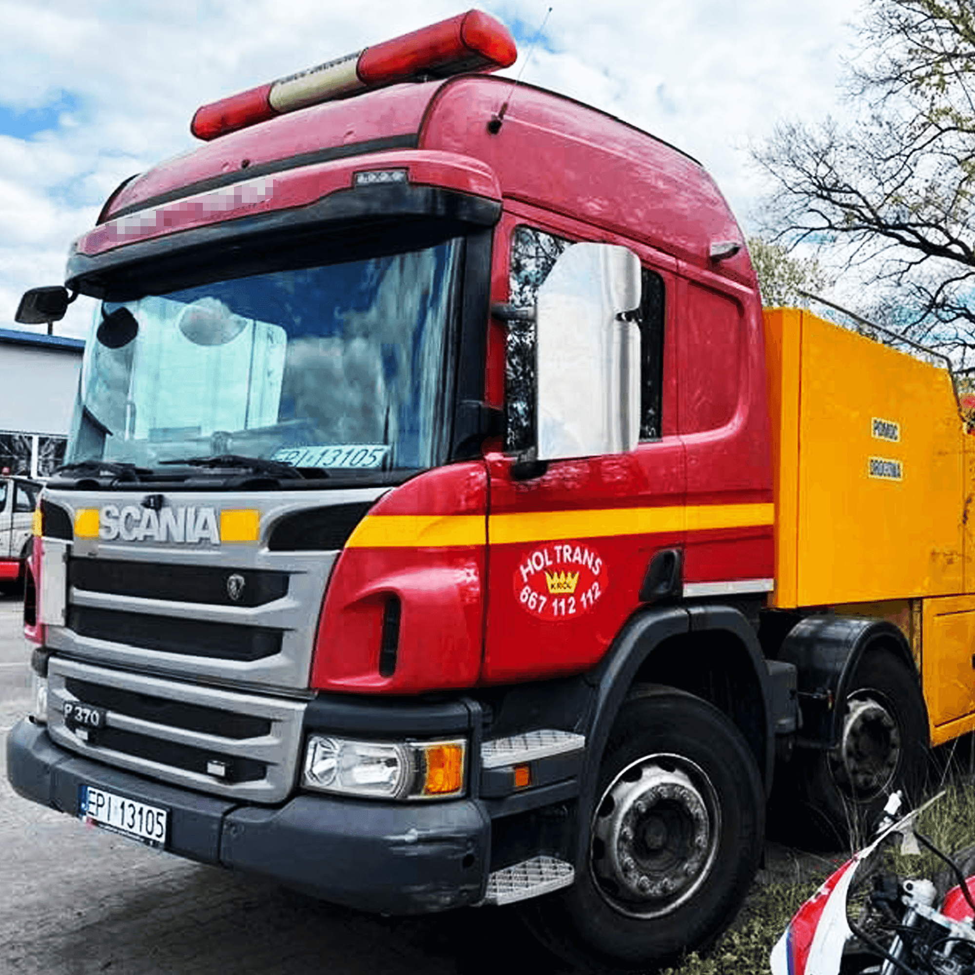 Pomoc drogowa Holownik ciężarowy Scania 8X4