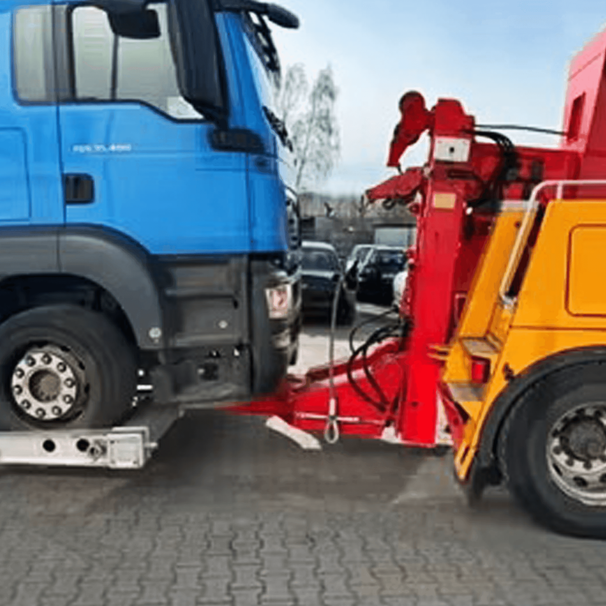Pomoc drogowa Holownik ciężarowy Scania 8X4 – widok 4