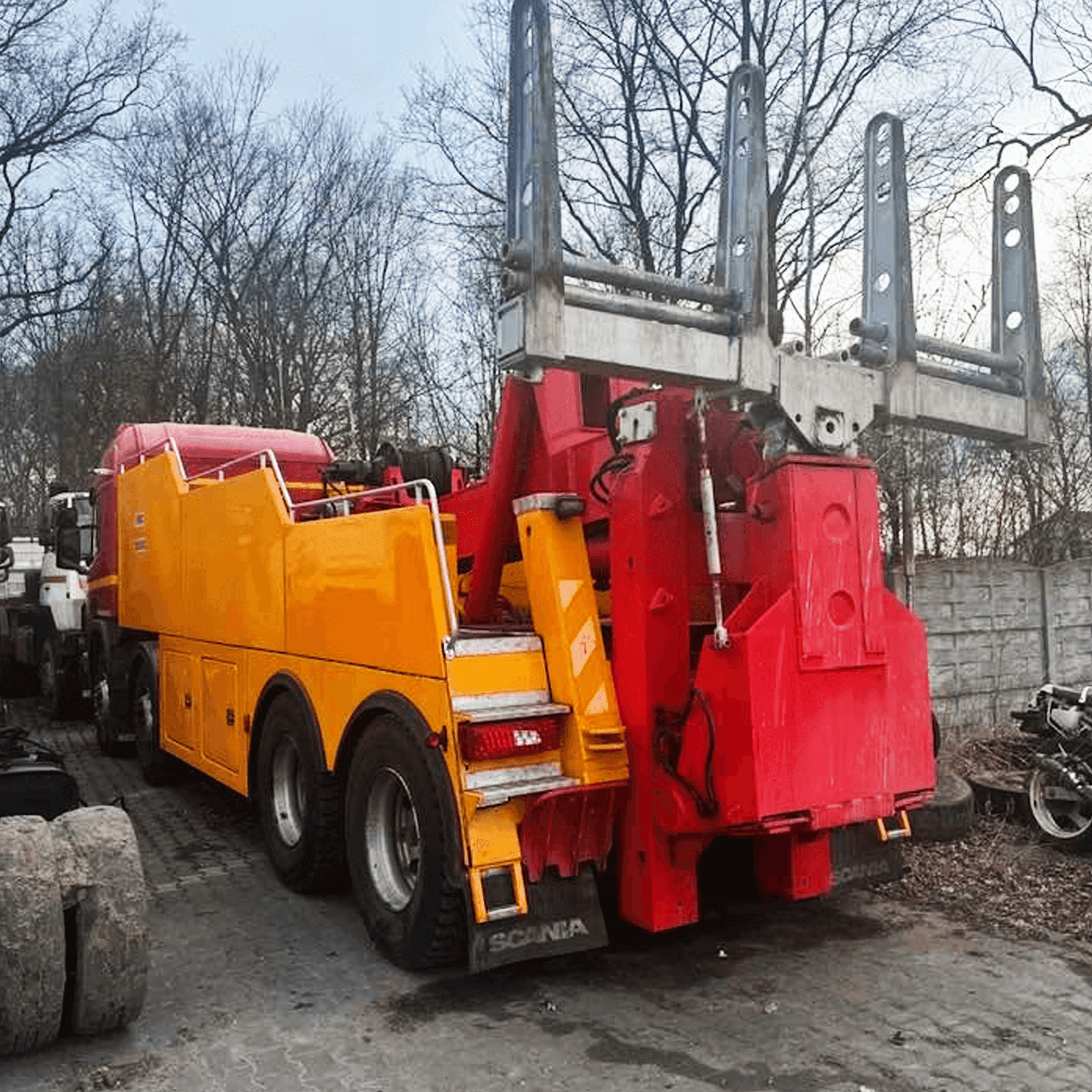 Pomoc drogowa Holownik ciężarowy Scania 8X4 – widok 7