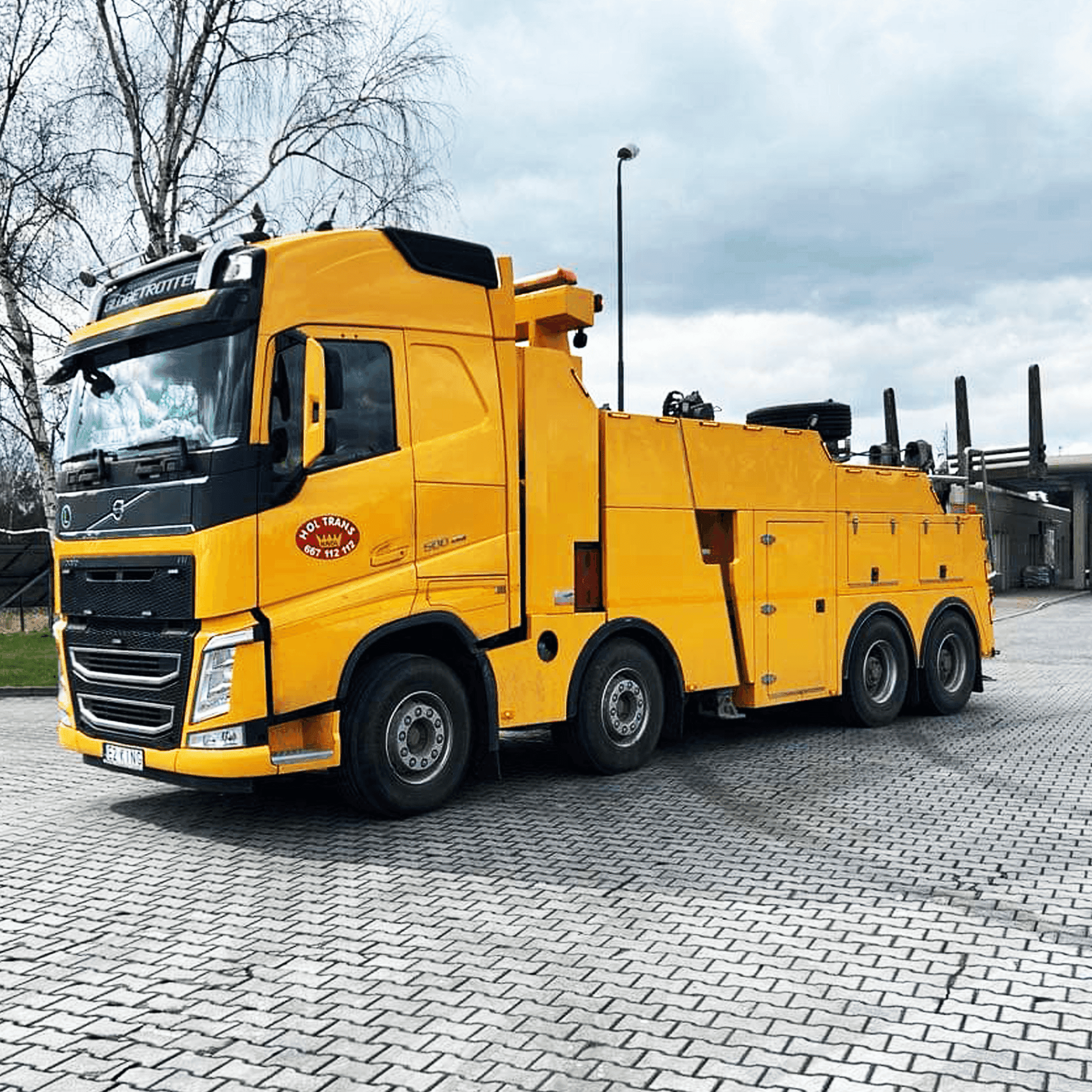 Pomoc drogowa Holownik ciężarowy Volvo FH 500